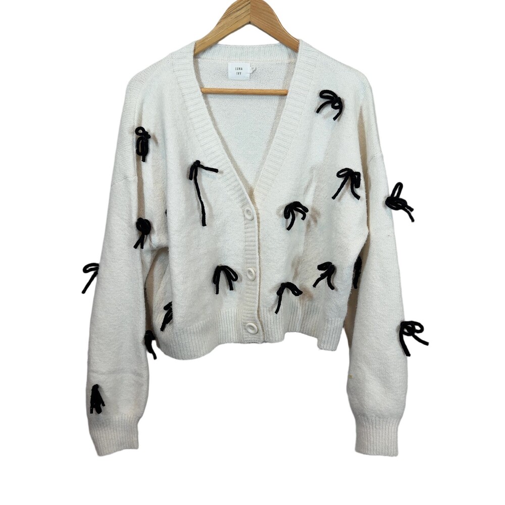 Luna Ivy Cream Cardigan Black Bow Applique‎ Fuzzy Cropped Sweater Women's Size L